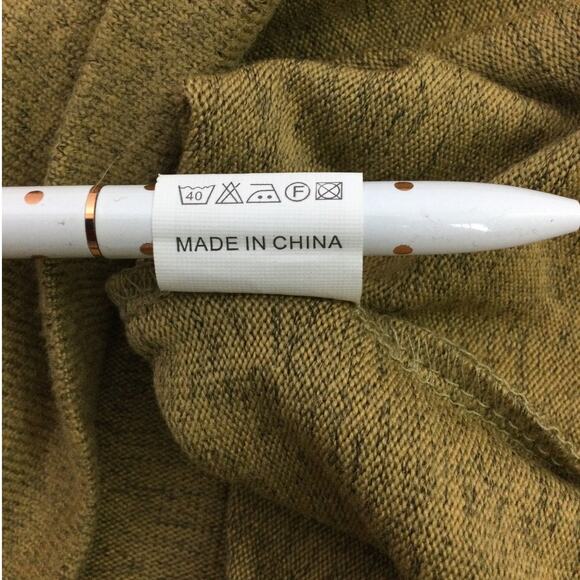 Mob Wife Animal Print Soft Long Raglan Sleeve Rond Neck Tan Pullover Knit Top S - Picture 9 of 12